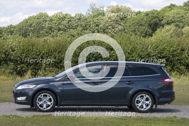 2009 Ford Mondeo Tdci Estate Artist: Unknown.