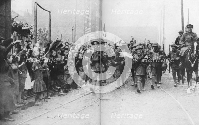 Lille being liberated by the British, France, 17 October 1918. Artist: Unknown