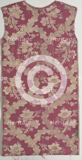 Fragment of Brocaded Silk, 18th century. Creator: Unknown.