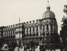 Façade of the modernist building Hotel-Restaurant of the Grand Hotel Colón, Catalonia Square in B…