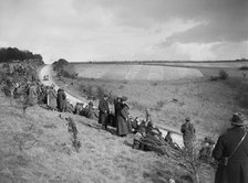 Essex Motor Club Kop Hillclimb, Buckinghamshire, 1922. Artist: Bill Brunell.