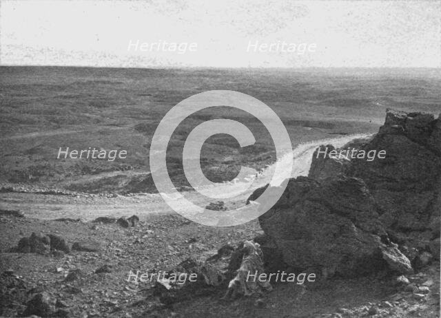 ''Vue du Sahara prise du col de Sfa, pres de Biskra; Afrique du nord', 1914. Creator: Unknown.