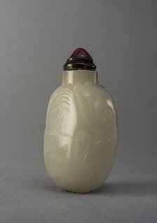 Jade snuff bottle in an animal form, China, Qing dynasty, 1644-1911. Creator: Unknown.