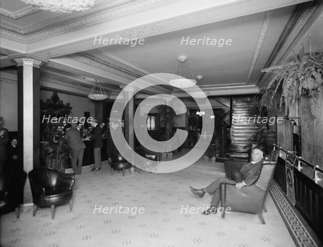 Griswold Hotel [lobby, Detroit, Mich.], between 1910 and 1920. Creator: William H. Jackson.