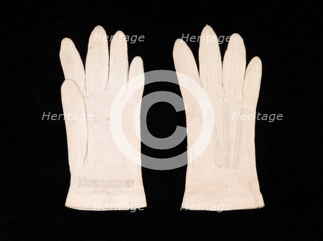 Gloves, American, 1840-60. Creator: Unknown.