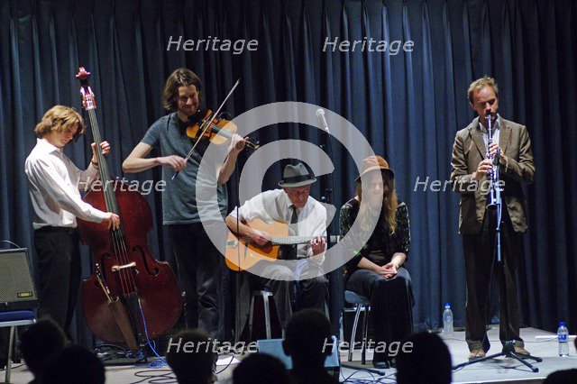 Louisa Jones, D O'Brien, T Gould JM Fagon and E Bleach, Watermill Jazz Club, Dorking, Surrey, 2015. Artist: Brian O'Connor.