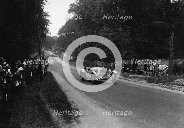 Mercedes-Benz SS of Baron Wentzel-Mosau, Boulogne Motor Week, east of La Capelle, France, 1928. Artist: Bill Brunell.
