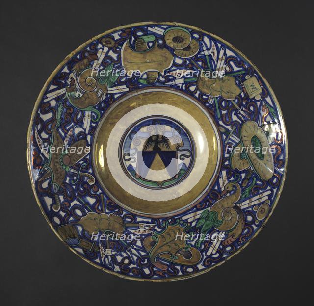 Plate with the Arms of the Vigeri Family, 1524. Creator: Maestro Giorgio Andreoli (Italian, 1465-70-aft 1553).