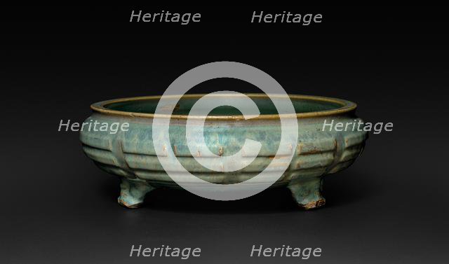 Tripod Bulb Dish, Ming dynasty. Creator: Unknown.