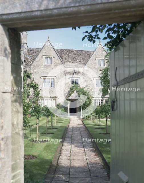 View of the front of Kelmscott Manor, Oxfordshire. Artist: Unknown