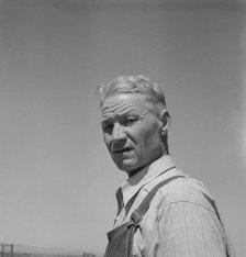 Chris Ament, German-Russian dry land wheat farmer..., south of Quincy, Washington, 1939. Creator: Dorothea Lange.