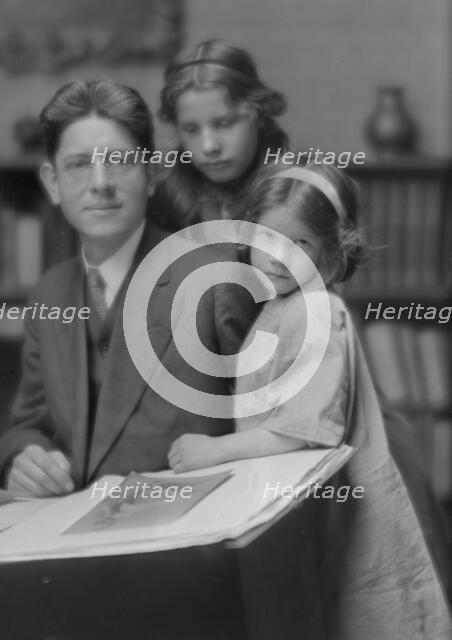 MacKaye, Percy, and daughters (Christina and Avia), portrait photograph, 1914 Dec. 12. Creator: Arnold Genthe.