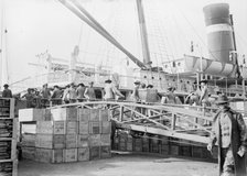 Loading U.S. Army transport ship Meade - League Isl'd., 1913. Creator: Bain News Service.
