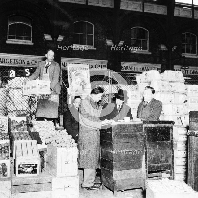 Covent Garden Market, London, c1952. Artist: Henry Grant