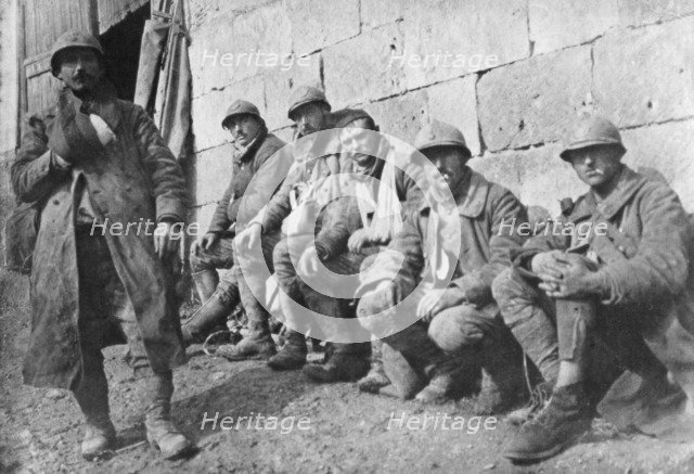 Evacuated French wounded after the battle at Plessis-de-Roye, Picardy, France, 30 March 1918. Artist: Unknown