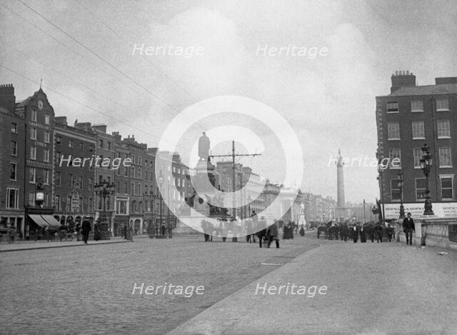 Daniel O'Connell statue, Dublin, Ireland, c1895. Creator: Robert Augustus Henry L'Estrange.