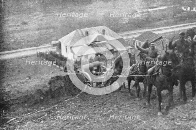 'Aux armees Roumaines ; piece d'artillerie menee a sa position', 1916. Creator: Unknown.