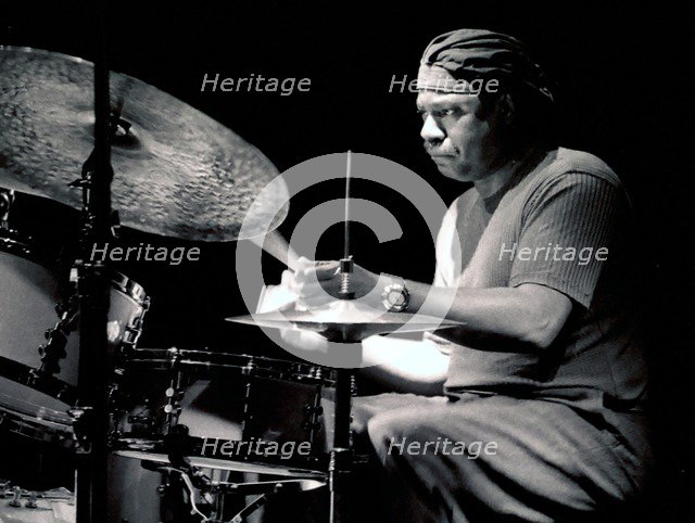 Lenny White, Ronnie Scott's, London, 2002. Artist: Brian O'Connor