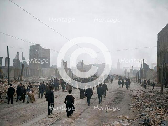 Market Street toward ferry, San Francisco, Calif., (1906?). Creator: Unknown.
