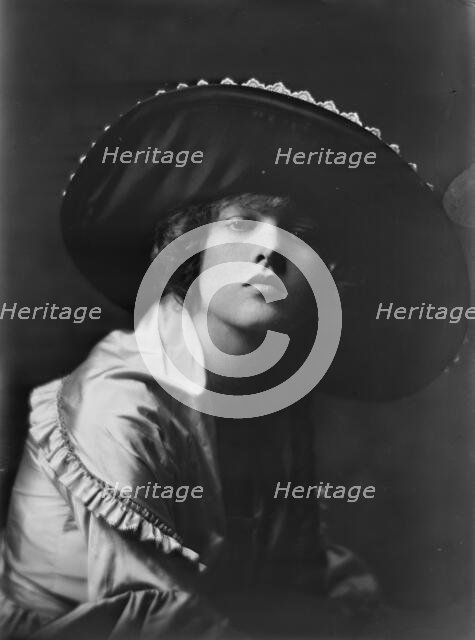 Miss Kathleen Martyn, portrait photograph, 1919 Sept. 23. Creator: Arnold Genthe.