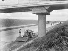 Hard shoulder reconstruction works on the M1, the London to Yorkshire Motorway, 28/10/1960. Creator: John Laing plc.