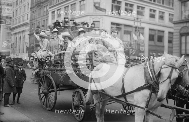Women's Land Army, between c1915 and c1920. Creator: Bain News Service.