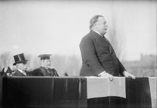 William Howard Taft, Soldiers And Sailors Monument, 1910. Creator: Harris & Ewing.