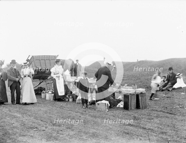 Bank Holiday picnickers on White Horse Hill, Oxfordshire, c1860-c1922. Artist: Henry Taunt