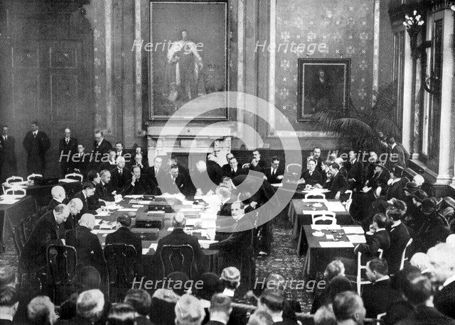 Signing the Locarno Treaties at the British Foreign Office, London, 1925 (1926). Artist: Unknown