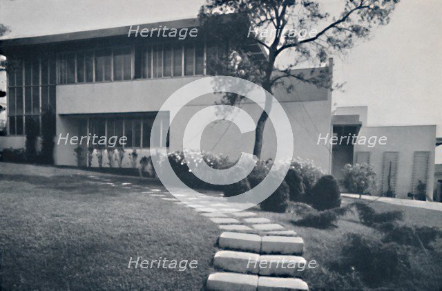 'Front-detail view - House of Mr. and Mrs. Edward Kaufman, Westwood, California', 1939. Artist: Richard Joseph Neutra.