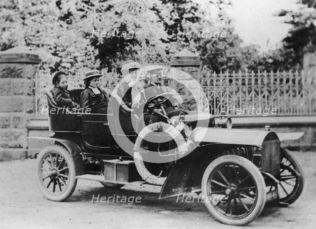 1908 Brown 20/22hp. Creator: Unknown.