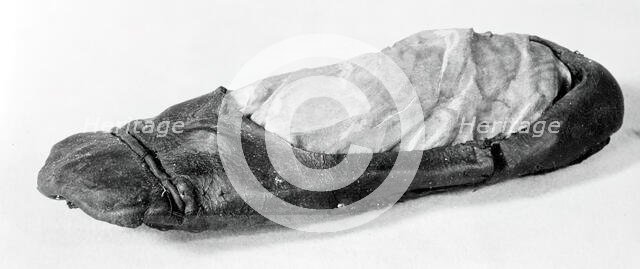 Shoe, England, 16th century. Creator: Unknown.