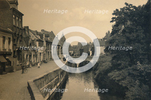 'Quay of the Ménétriers', c1910. Artist: Unknown.