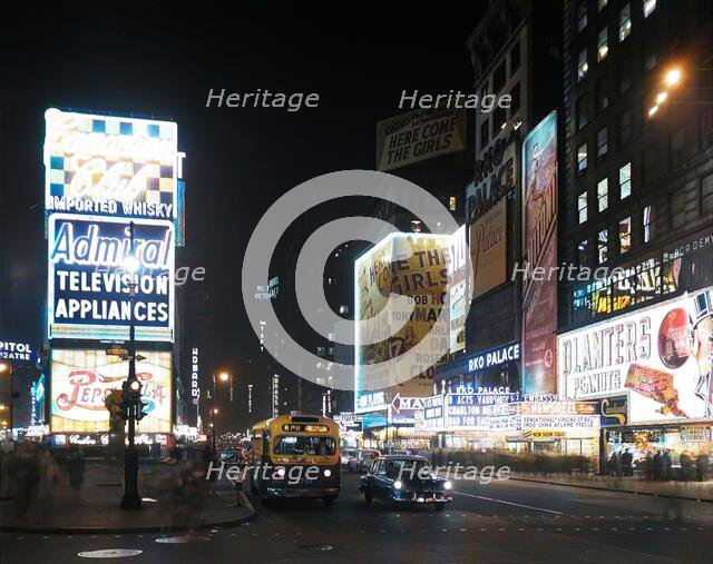 New York City views, 1953. Creator: Gottscho-Schleisner, Inc.