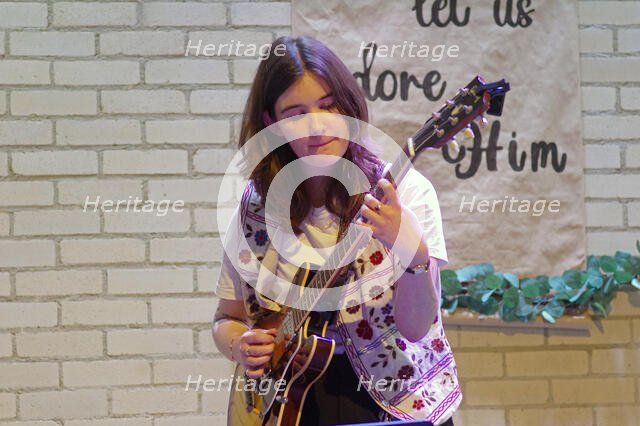 Maddy Salter, International Women’s Day, NJA Fundraiser, Baptist Church, Loughton, Essex, 2025. Creator: Brian O'Connor.