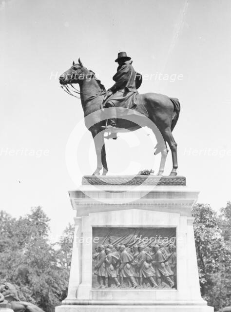 Ulysses S. Grant - Equestrian statues in Washington, D.C., between 1911 and 1942. Creator: Arnold Genthe.