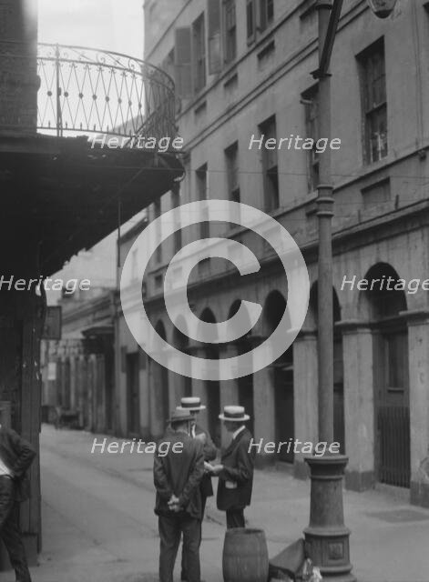 Exchange Alley, New Orleans, between 1920 and 1926. Creator: Arnold Genthe.