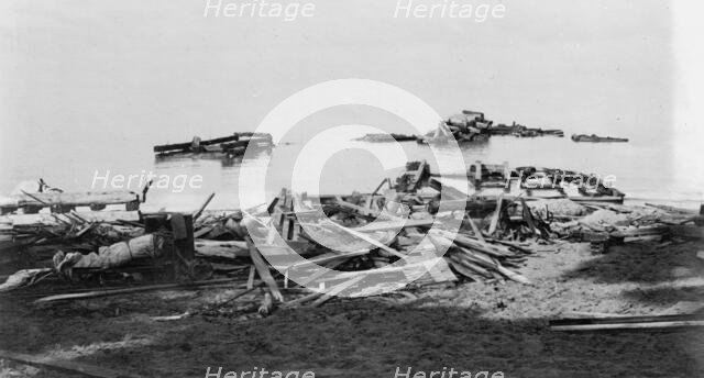 Ruines of life saving station, Pointe aux Barques, Mich., after storm, Nov. 9, 1913, 1913 Nov 9. Creator: Unknown.