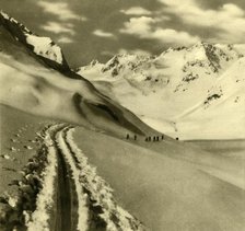 Skiing on the Alpeiner Ferner glacier in the Stubai Alps, Austria, c1935. Creator: Unknown.