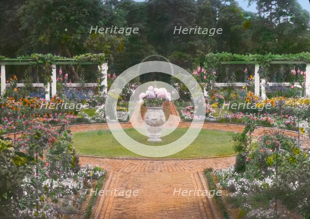 "Ballyshear," Charles Blair MacDonald house, Shinnecock Hills, Southampton, New York, c1915. Creator: Frances Benjamin Johnston.