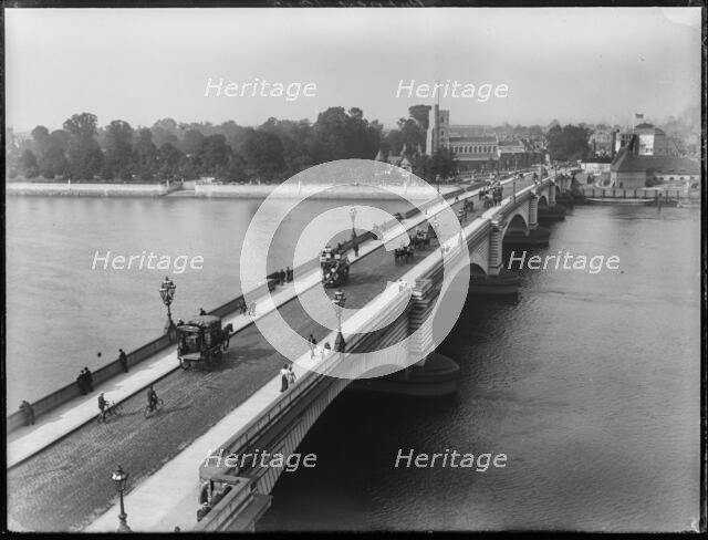 Putney Bridge, Putney, Wandsworth, Greater London Authority, 1913. Creator: William O Field.