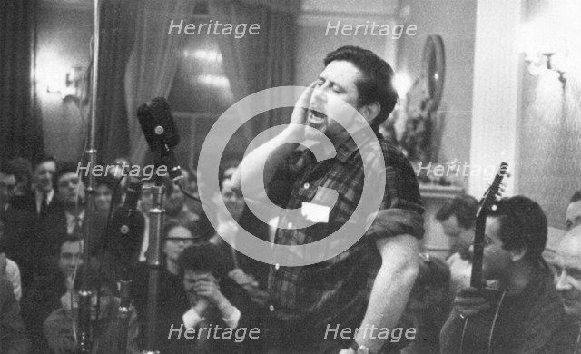 Ewan MacColl, Enterprise Public House, Long Acre, London,  Artist: Eddis Thomas