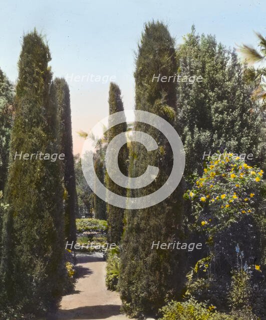 "Glendessary," Robert Cameron Rogers house, Glendessary Lane, Santa Barbara, California, 1917. Creator: Frances Benjamin Johnston.