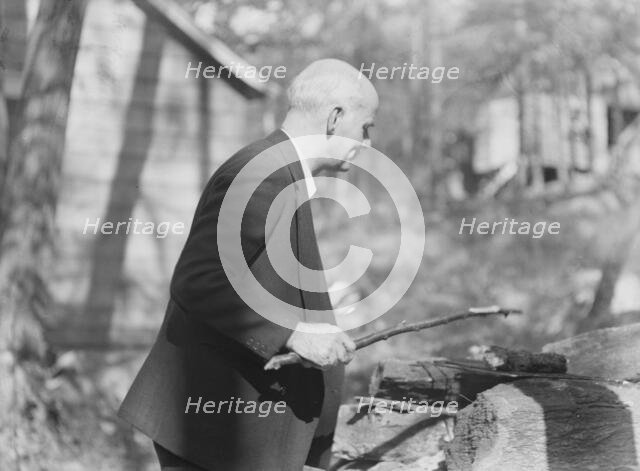 Sexton, Mr., standing outdoors, between 1932 and 1936. Creator: Arnold Genthe.