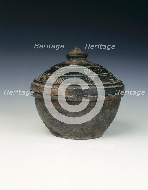 Shiny black circular pottery basin and cover, Han dynasty, China, 206 BC-220 AD. Artist: Unknown