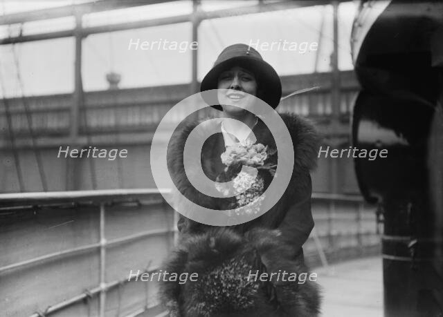 Geraldine Farrar, 1913. Creator: Bain News Service.