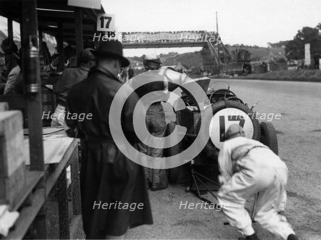 1933 Ulster TT, MG Magnette K3 Nuvolari Artist: Unknown.