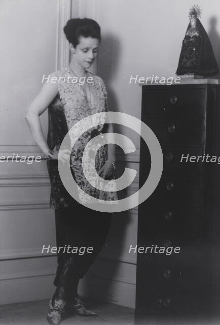 Portrait photograph of Mrs. Rita Lydig, 1925 Jan. 29. Creator: Arnold Genthe.