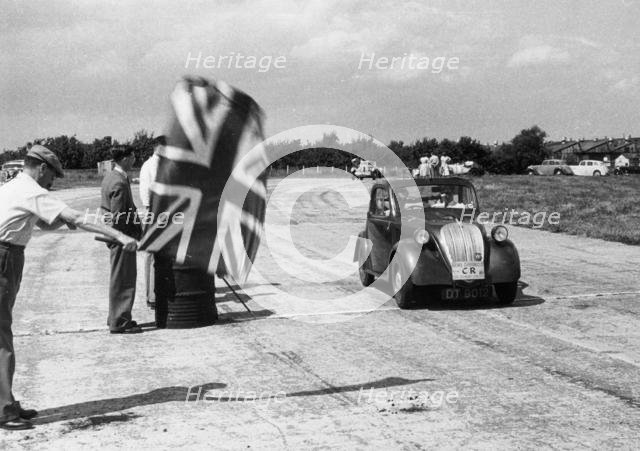 Fiat 500 Cabriolet on Cheltenham economy run. Creator: Unknown.