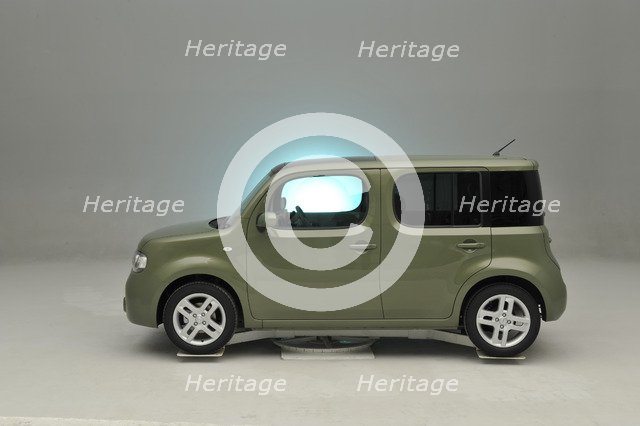 Nissan Cube 2008. Artist: Simon Clay.
